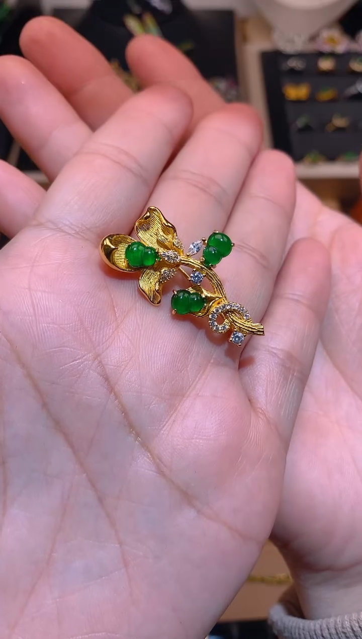 【闪购商品】翡翠吊坠(不含链)银S925镶嵌葫芦