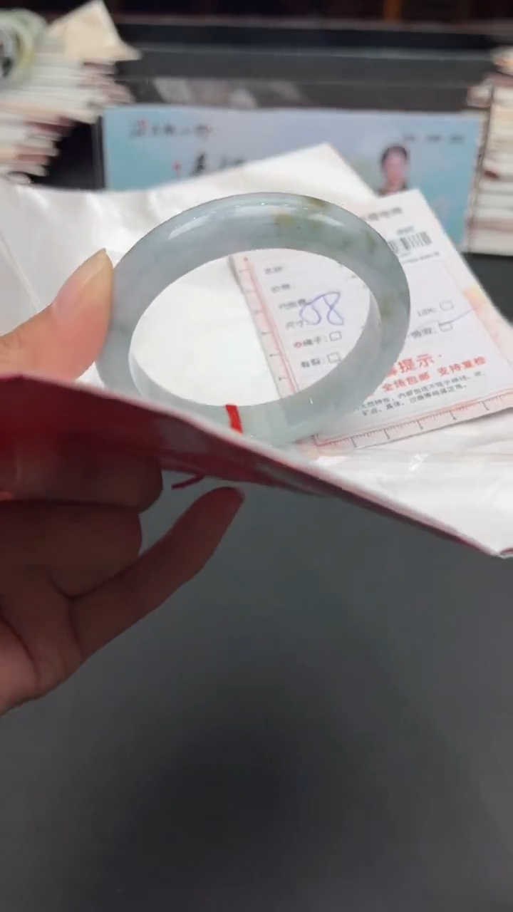 【闪购商品】定制翡翠未镶嵌天然缅甸翡翠手镯97