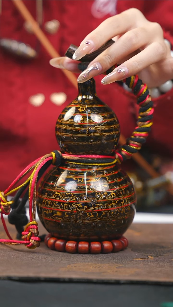 【闪购商品】WA197漆艺酒葫芦不包手串及旋转底座