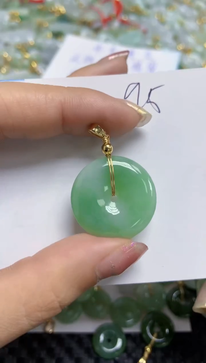 【闪购商品】翡翠颈饰合金天然A货翡翠