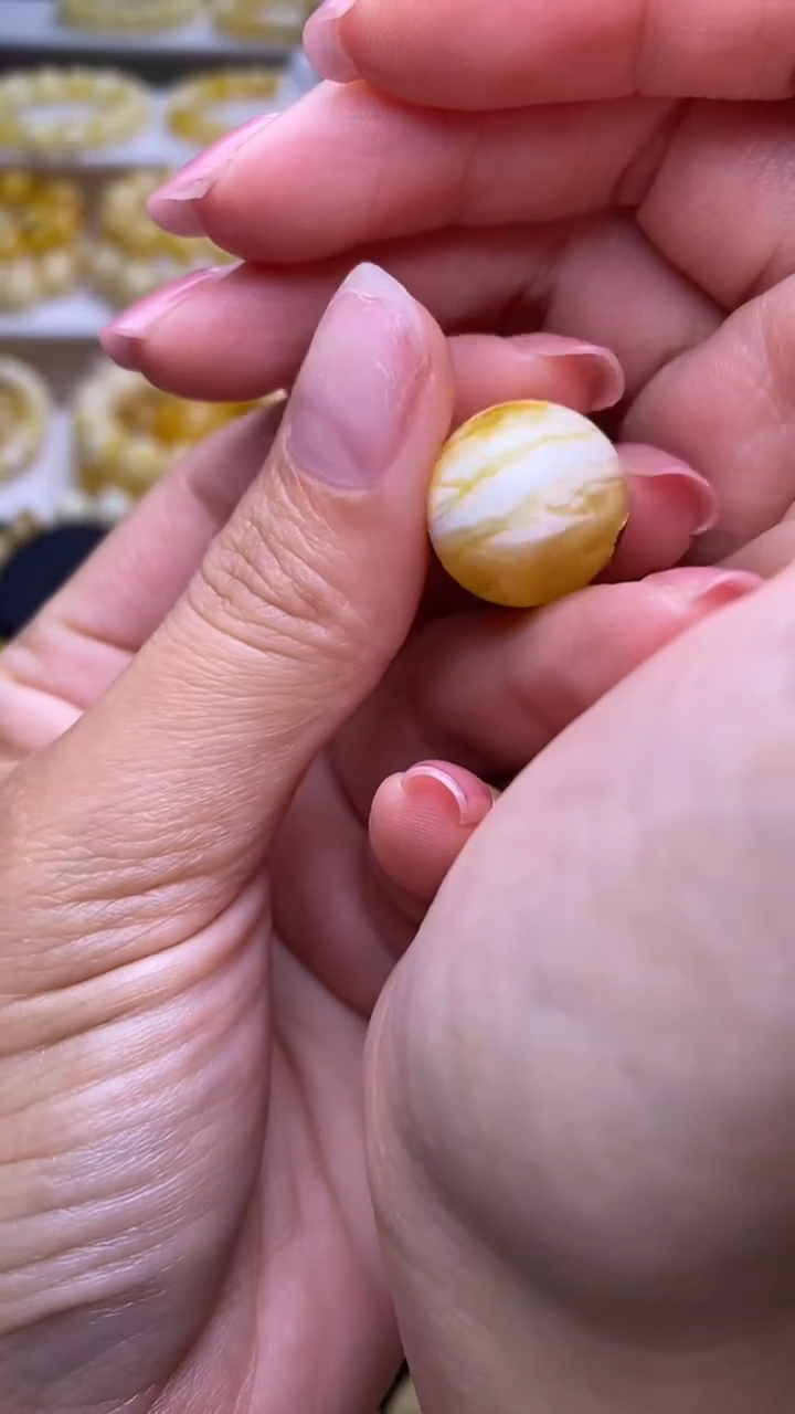 未镶嵌蜜蜡裸石葵.5