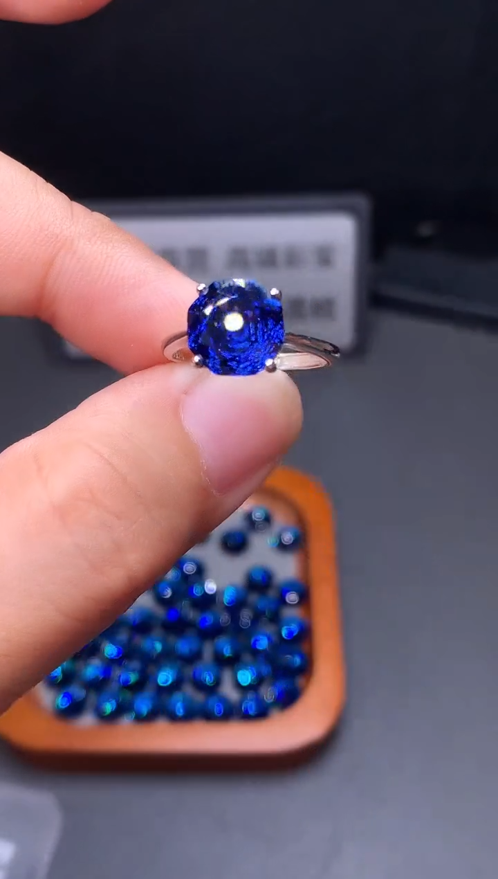 银S925镶嵌戒指托帕石111