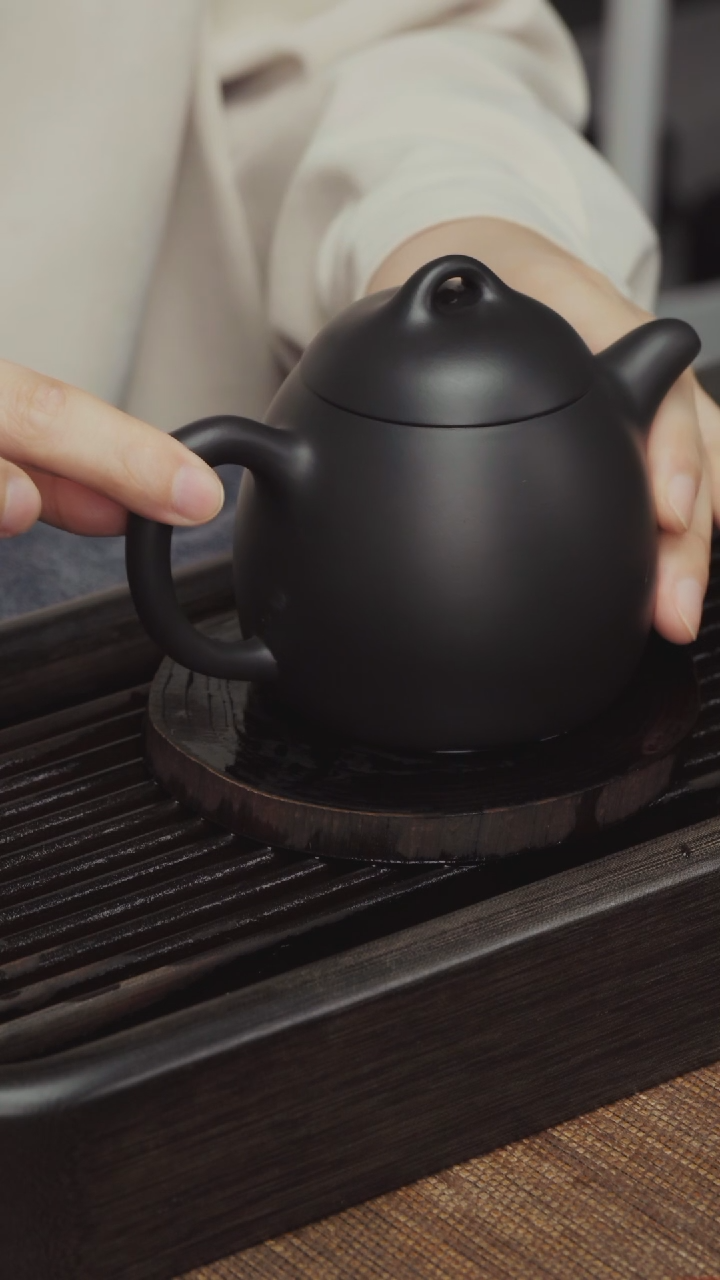 【闪购商品】紫砂茶壶老紫泥还原烧秦权-半手约230CC