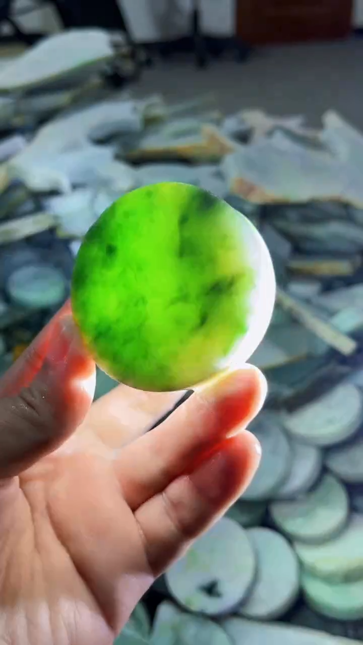 【闪购商品】翡翠挂件未镶嵌A货康壹154