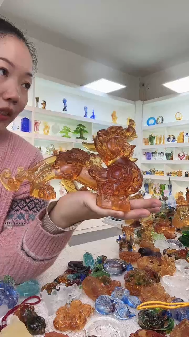 手工艺品琉璃福字貔貅