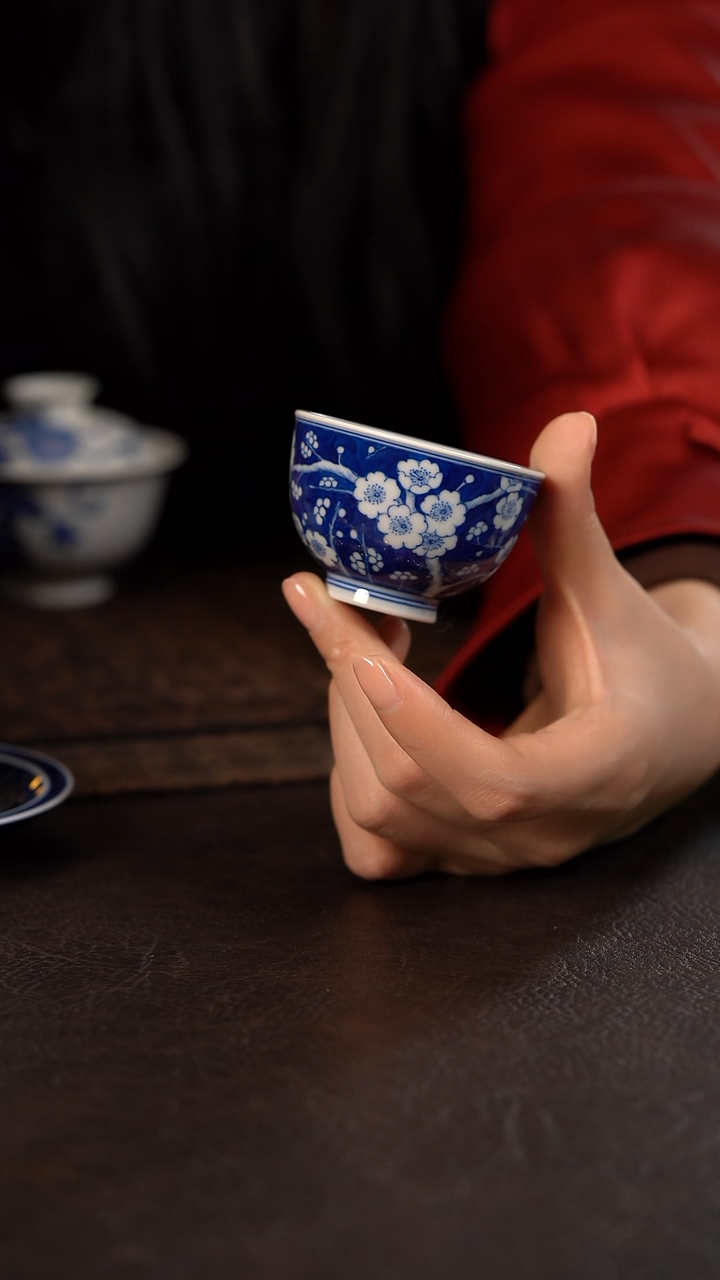 【闪购商品】杯HLX陶瓷青花手绘冰梅直口杯