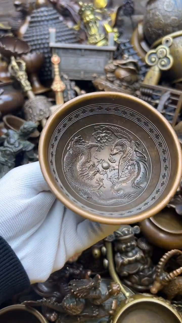 精美铜器，点击下单