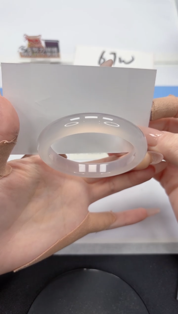 【闪购商品】石英质玉手镯未镶嵌A248-55.7