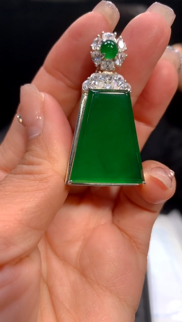 【闪购商品】定制翡翠未镶嵌79-多样性发货（发其一) 