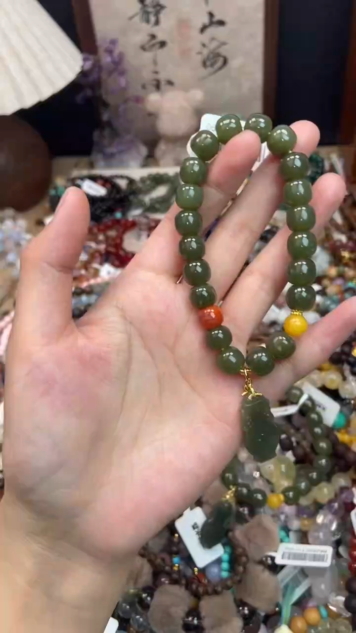 未镶嵌和田玉手饰418