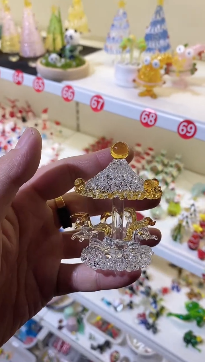 琉璃手工艺品旋转木马