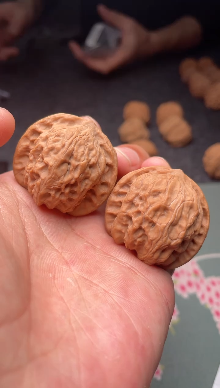 把件文玩核桃a96  野狼 38尺