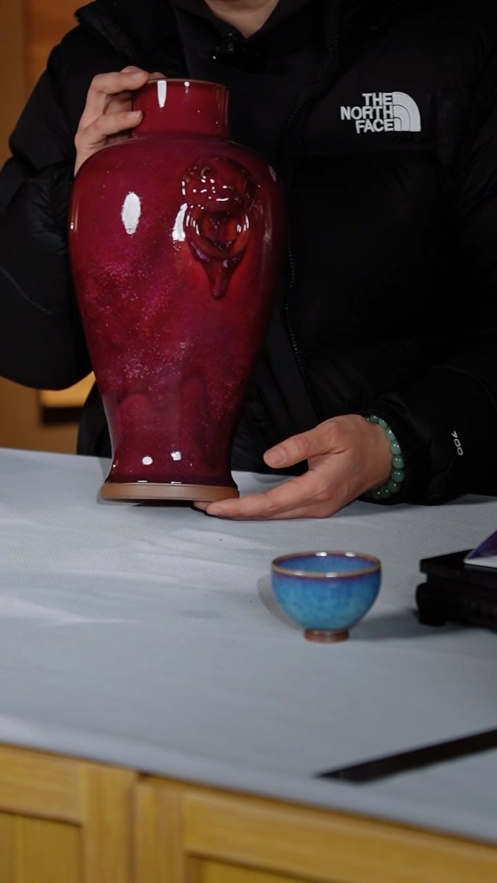 【闪购商品】117-1异兽瓶（富安工作室