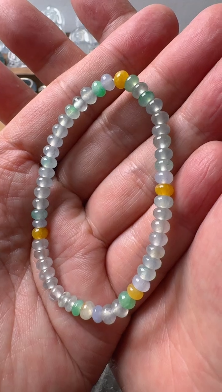 【闪购商品】翡翠颈饰未镶嵌手链