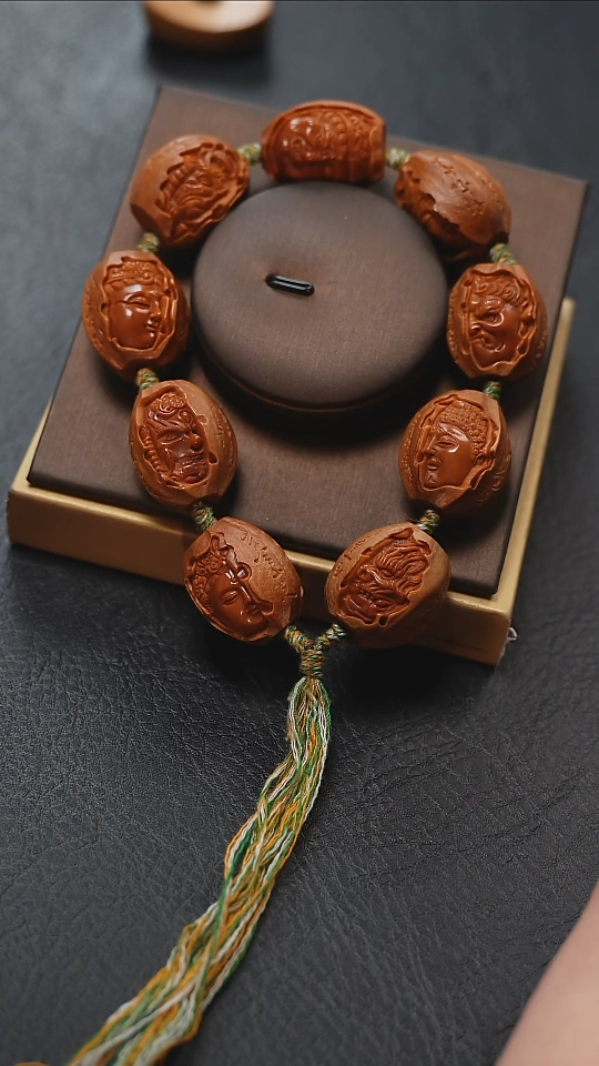 【闪购商品】橄榄核吊坠梦梦精品核雕