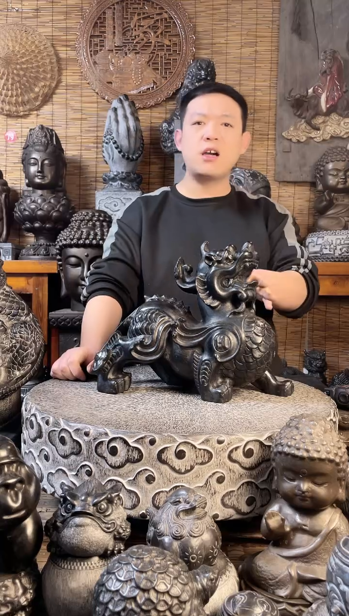 【闪购商品】40飞天貔貅天然青石雕刻