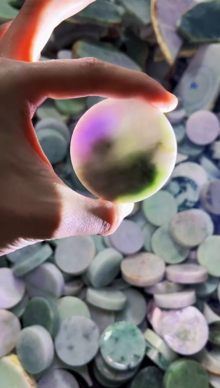 【闪购商品】翡翠颈饰未镶嵌A货吴玉477