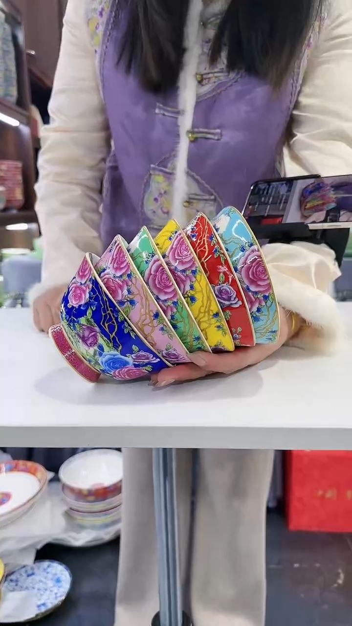 【闪购商品】瓷片4.7英寸花口碗6只混色景德镇