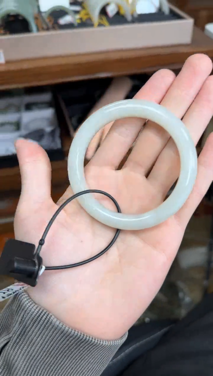 未镶嵌手镯和田玉57