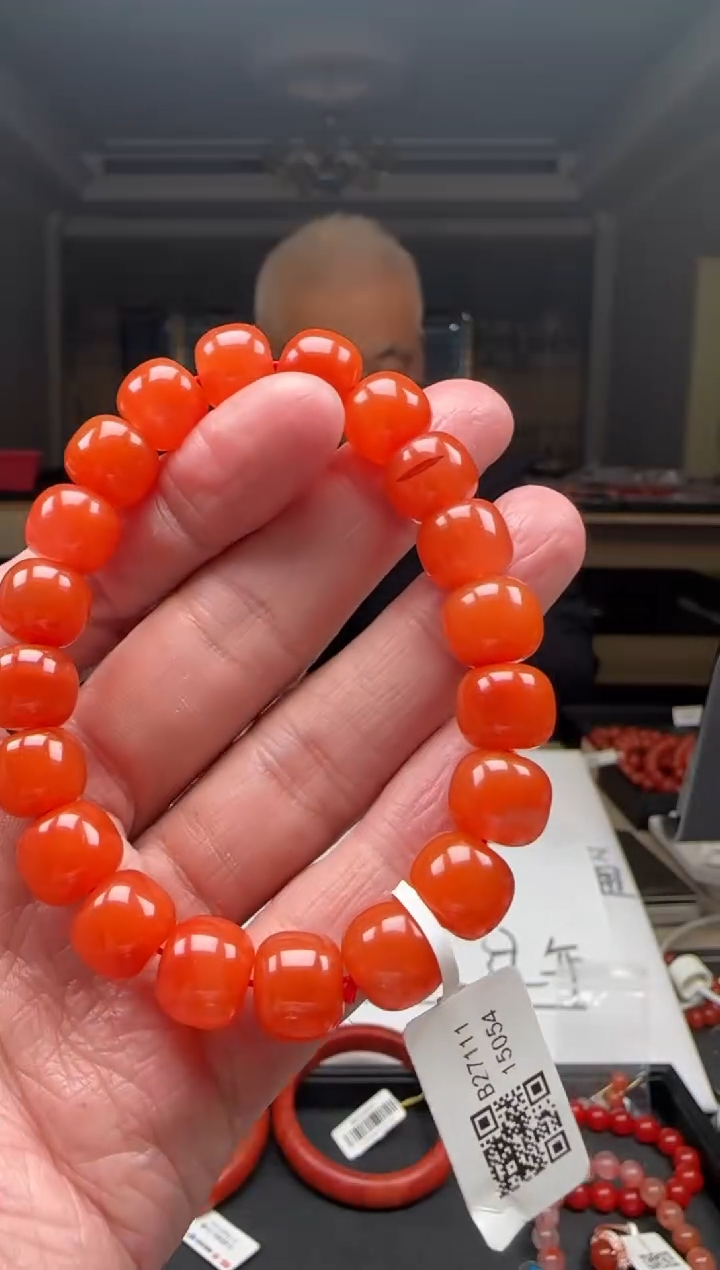 【闪购商品】南红玛瑙11mm保山手串老未镶嵌多样性发一件