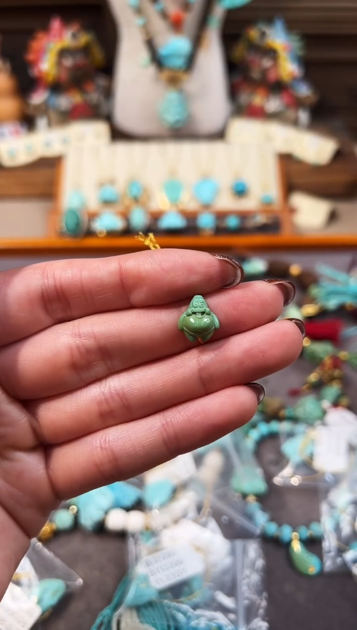 未镶嵌绿松石配饰派大星