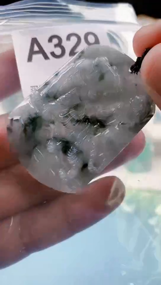 【闪购商品】翡翠挂件未镶嵌天然翡翠吊坠挂件