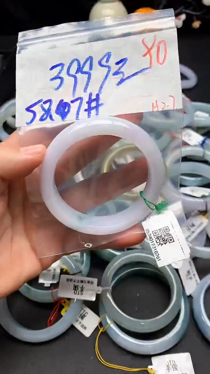 【闪购商品】定制翡翠未镶嵌毛货需精细抛光+多样性发货拍一发一