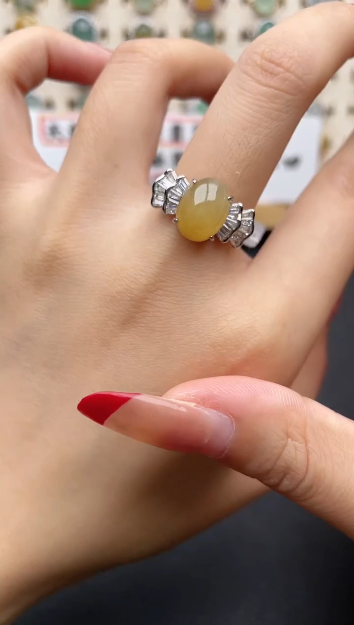 【闪购商品】翡翠戒指银S925镶嵌一物一证一礼盒