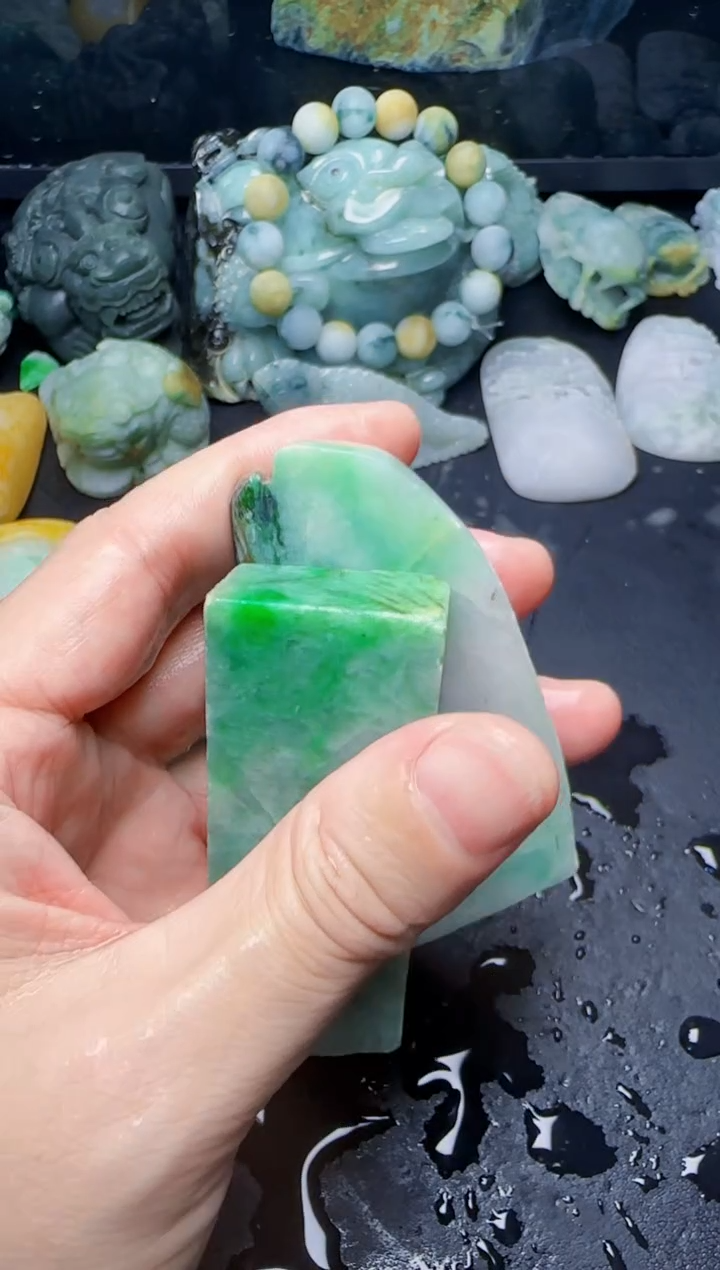 颈饰未镶嵌翡翠特***星07