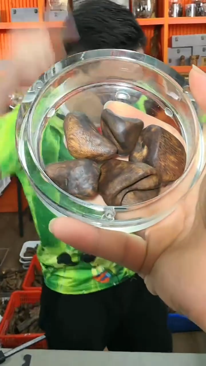 沉香吊坠50号瘤疤13g多样性发一