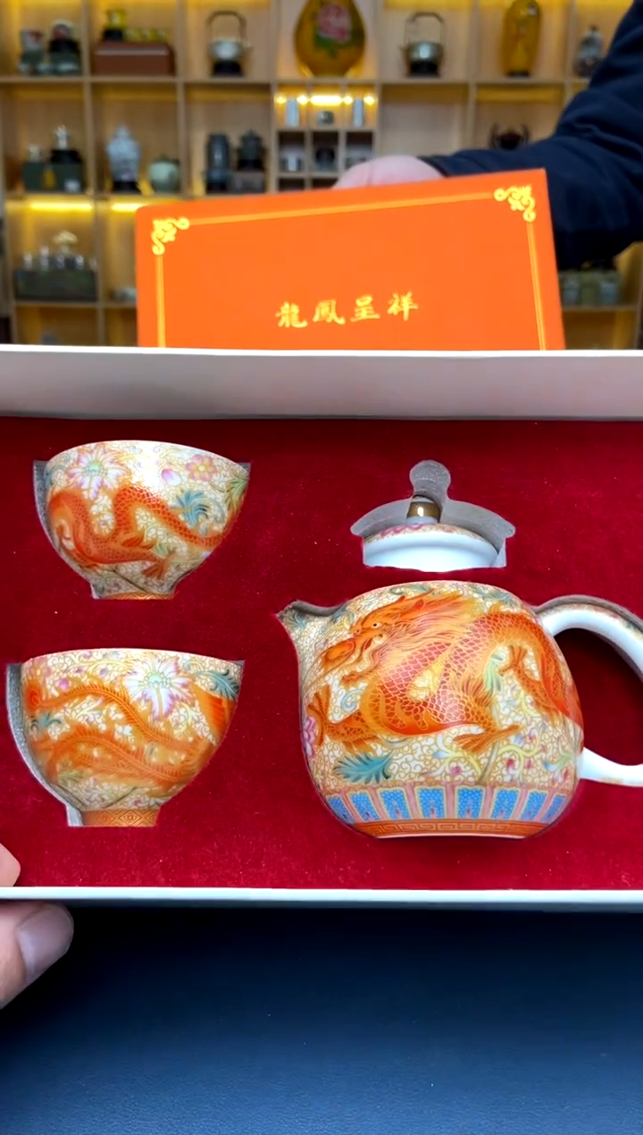 【闪购商品】撤柜高货，价格随便开@@E776