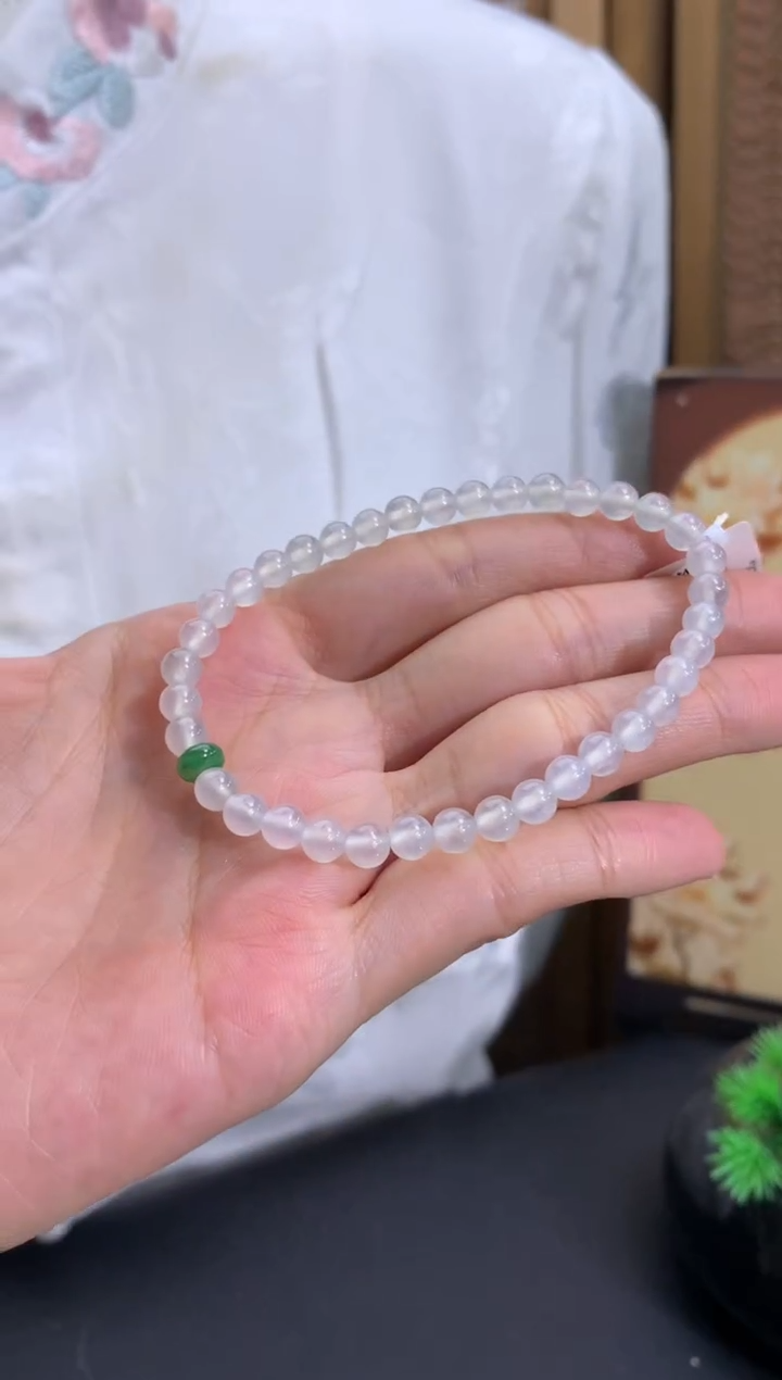 未镶嵌手串翡翠白冰起胶 卡5mm