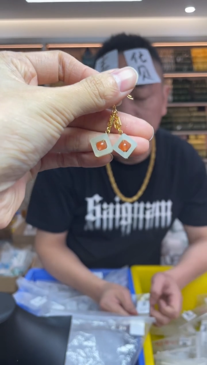 【闪购商品】和田玉·银S925镶嵌多样性发一件