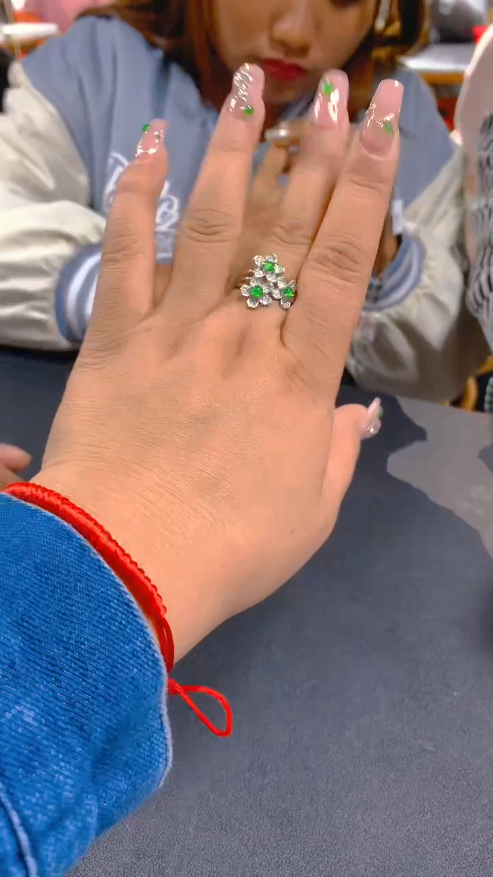 【闪购商品】翡翠戒指未镶嵌1017764328多样性发其一