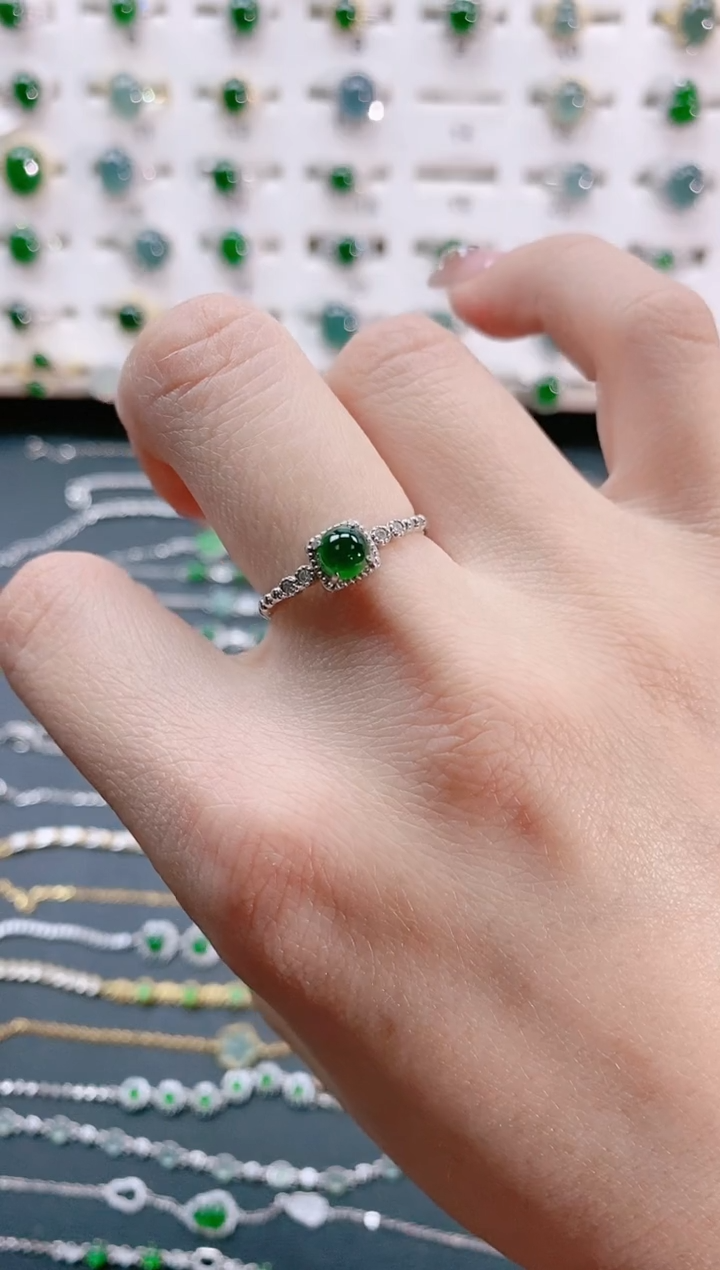 【闪购商品】翡翠戒指银S925镶嵌天然翡翠