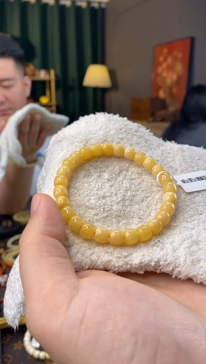 【闪购商品】蜜蜡手串未镶嵌7.8mm老型微瑕