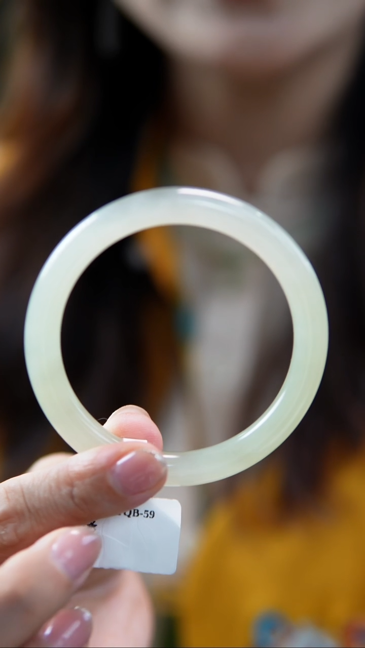 【闪购商品】和田玉未镶嵌手镯59冰条