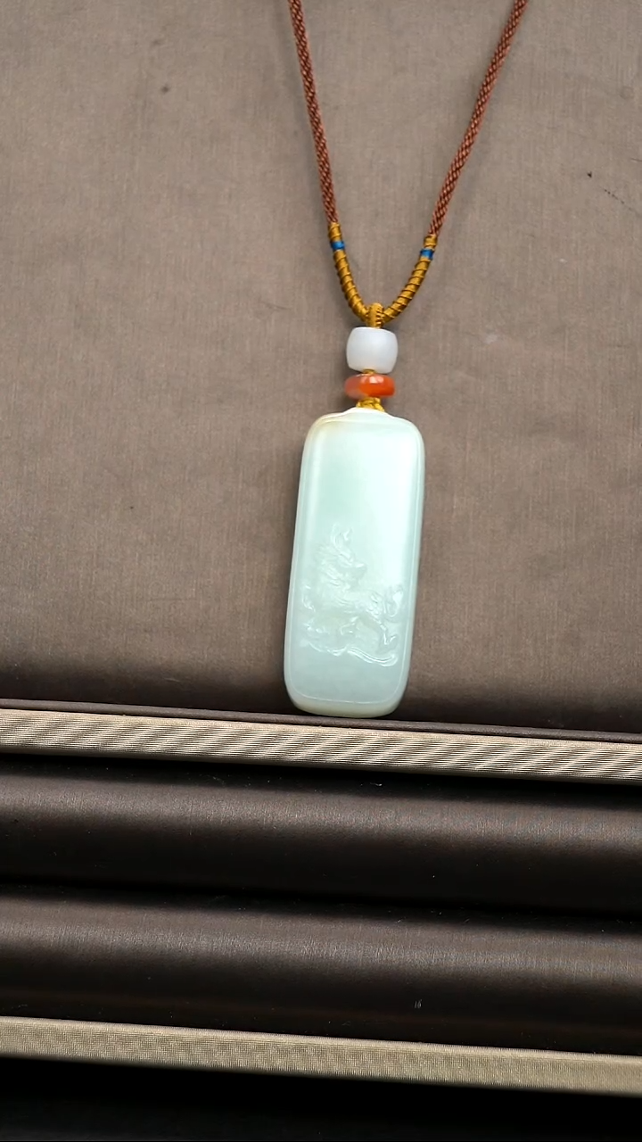 【闪购商品】和田玉颈饰未镶嵌麒麟