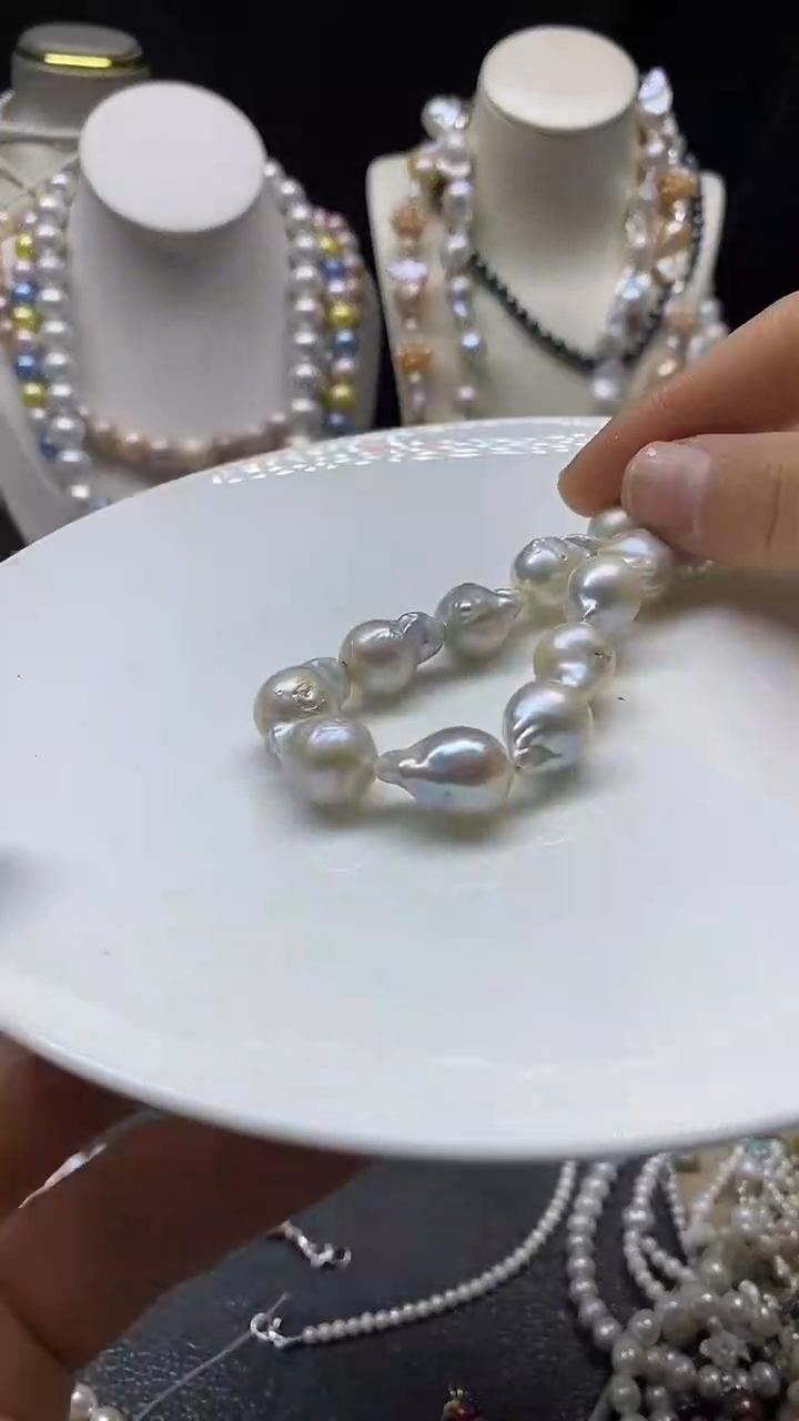 颈饰未镶嵌淡水珍珠多人手链