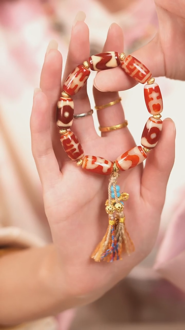 玛瑙/玉髓（覆膜）颈饰未镶嵌传世珠宝