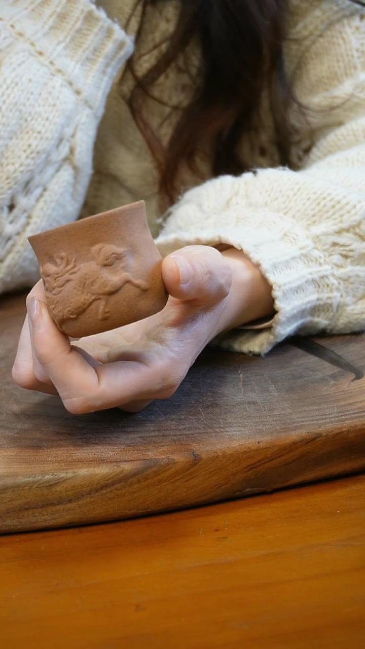 【闪购商品】10017麒麟主人杯磨砂感老岩泥茶壶