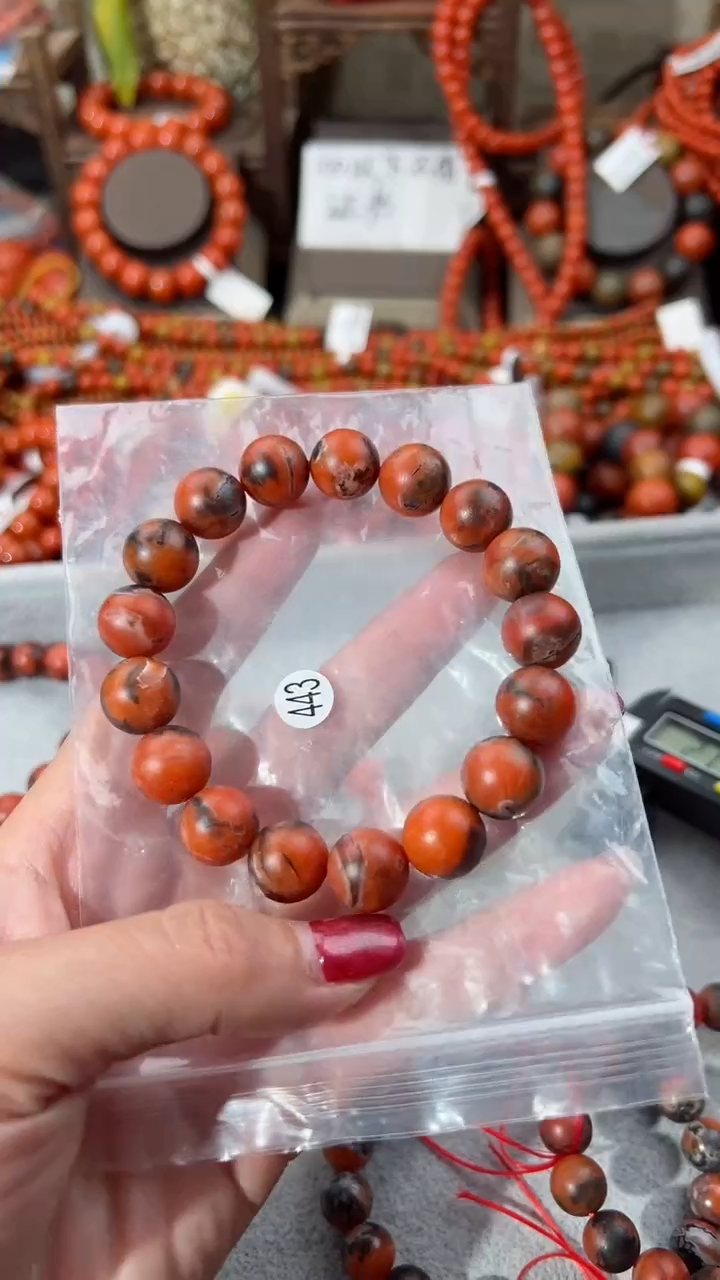 【闪购商品】南红玛瑙手串未镶嵌12+