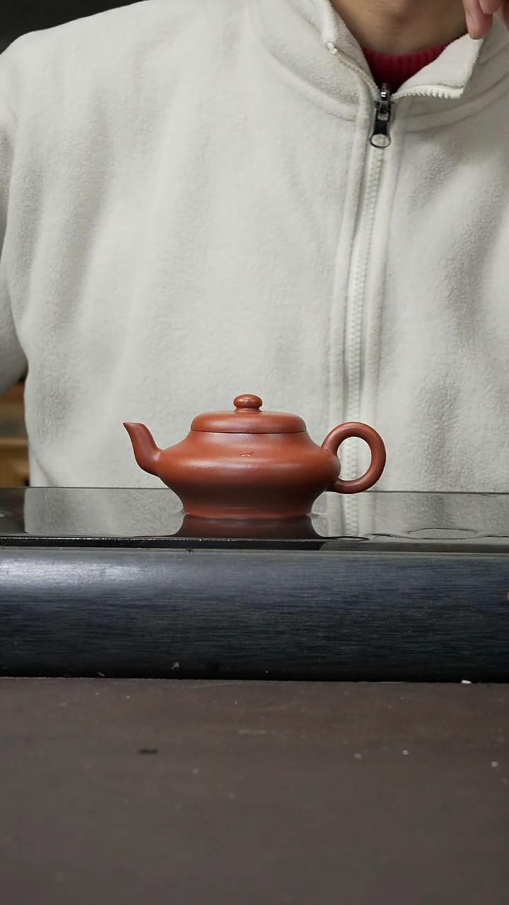 【闪购商品】紫砂茶壶朱泥 虚扁 110cc 03