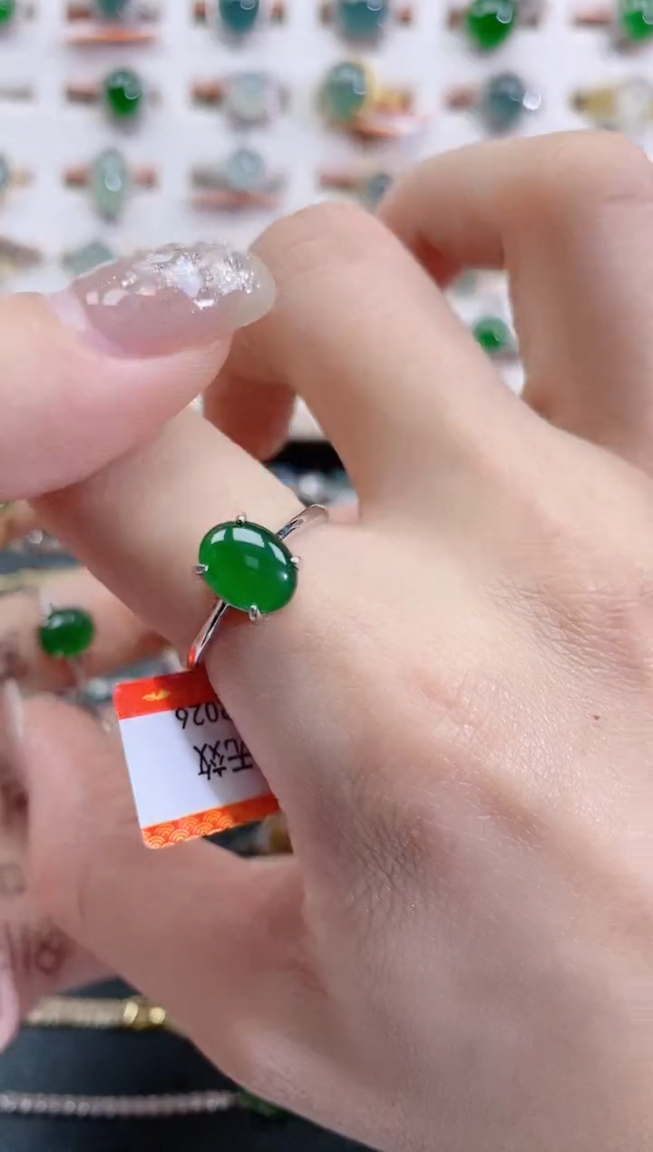 银S925镶嵌戒指翡翠天然翡翠