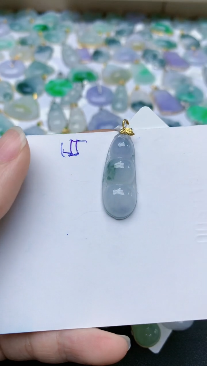 【闪购商品】翡翠颈饰18K金镶嵌天然翡翠A货    