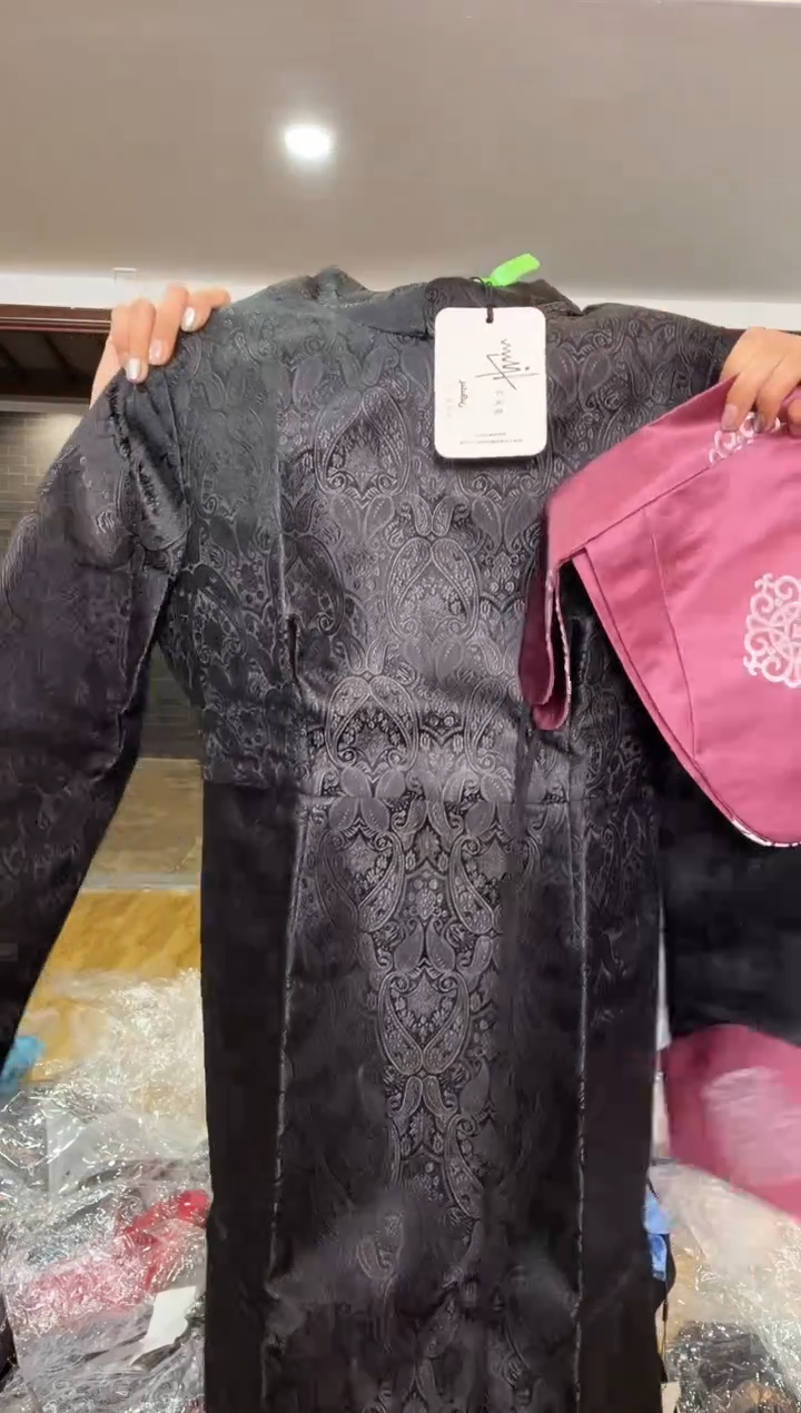 连衣裙       L码        105-115斤