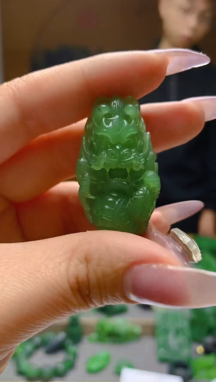 【闪购商品】和田玉（碧玉）颈饰未镶嵌1