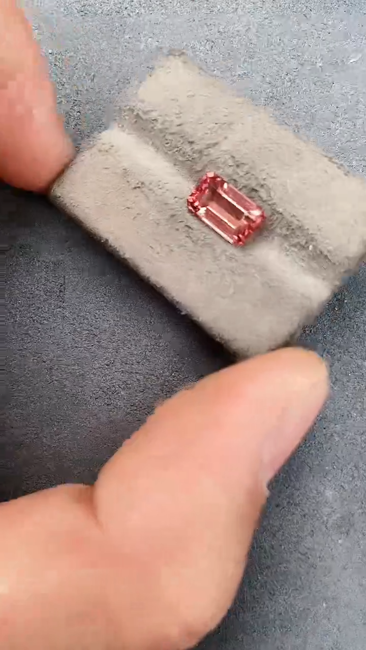 【闪购商品】碧玺裸石未镶嵌裸石2.4