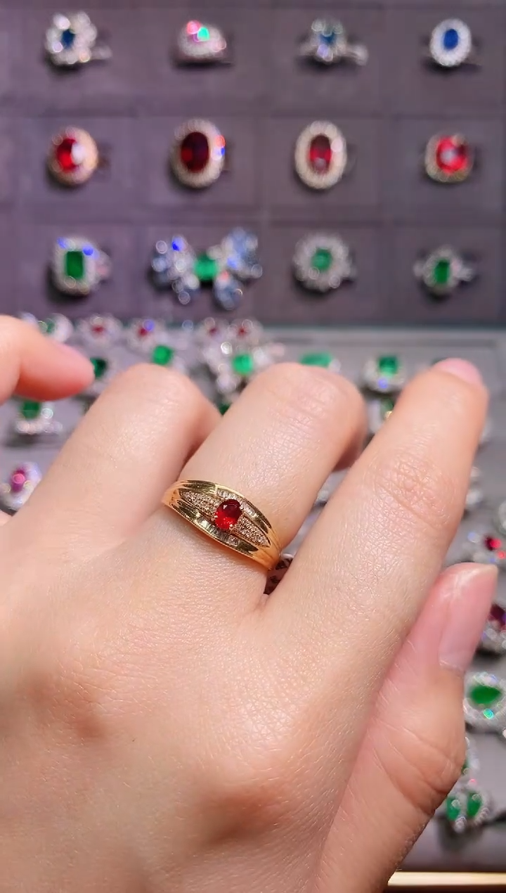 【闪购商品】红宝石18K金戒指18K金镶嵌1