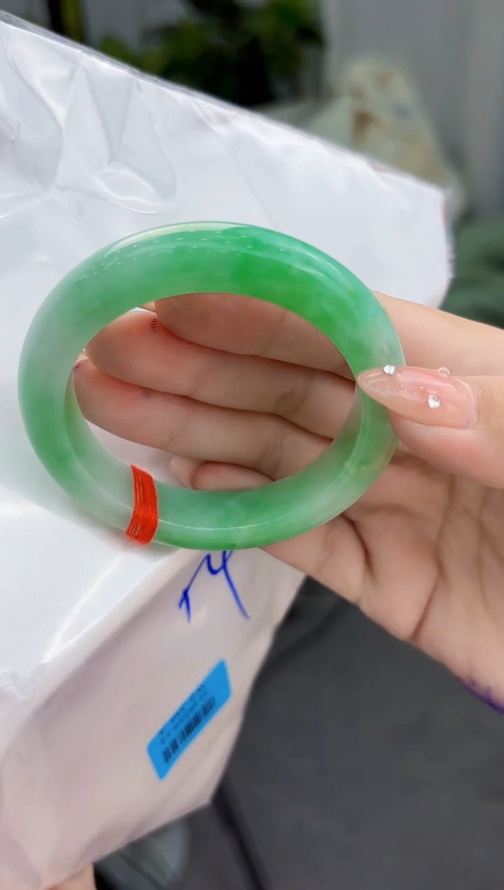 【闪购商品】翡翠手镯未镶嵌翡翠手镯